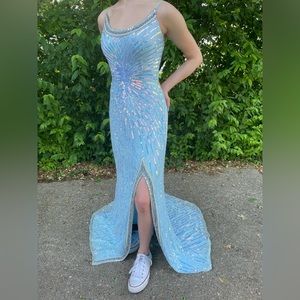 Primavera Couture Long prom dress, size 4, blue, beaded.